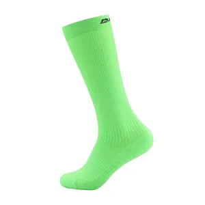 Socks with antibacterial treatment ALPINE PRO REDOVICO 2 neon green gecko #2002784