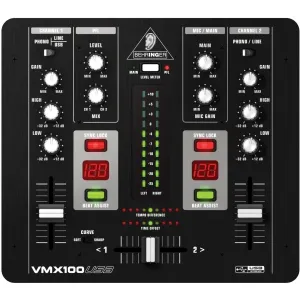 Behringer VMX100USB Mixer DJing