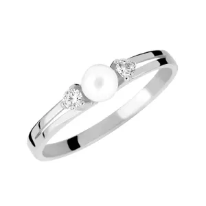 Brilio Delicato anello in oro bianco con cristalli e vera perla 225 001 00241 07 50 mm