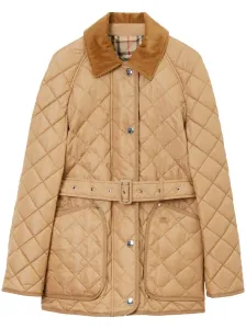 Una giacca Burberry