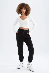 Pantaloni sportivi da donna DEFACTO