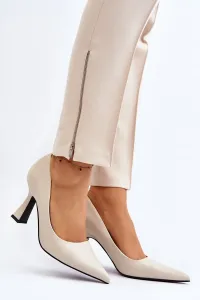 Classic light beige high heels Delimena with a pointed toe
