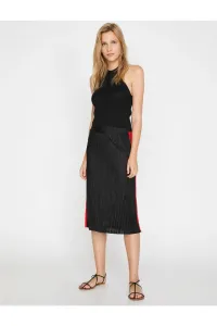Koton Women's Black Skirt #978015