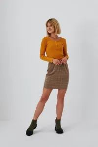 Pencil skirt with checkered pattern