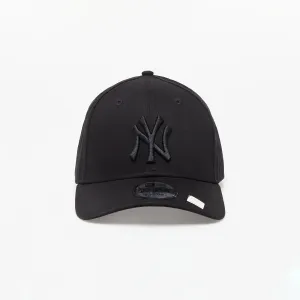 New York Yankees 9Forty MLB League Essential Snap Black/Black UNI Cappellino