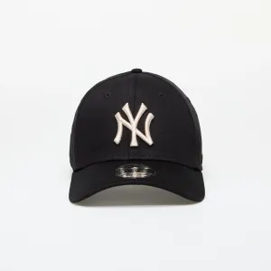 New Era New York Yankees League Essential 39THIRTY Stretch Fit Cap Black/ Stone #3103756