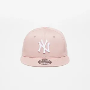 New Era New York Yankees League Essential 9FIFTY Snapback Cap Pink #1636121