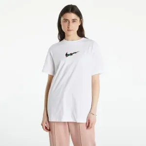 Nike Sportswear Boyfriend Tee Vday White #1647046