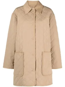 Una giacca Toteme