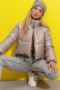 Una giacca Trend Alaçatı Stili