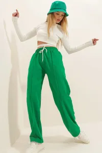 Pantaloni della tuta da donna Trend Alaçatı Stili Basic