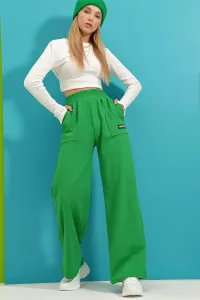 Pantaloni sportivi da donna Trend Alaçatı Stili
