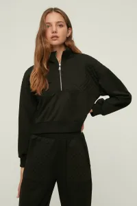 Trendyol Black Crop Quilted Detailed Slim Knitted Sweatshirt #1336469