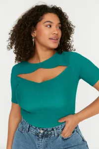 Trendyol Curve Emerald Green Knitted Cutout Detailed Blouse