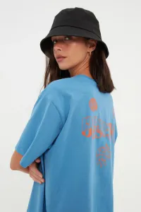 Trendyol Indigo 100% Cotton Slogan Printed on the Back Boyfriend Fit Crew Neck Knitted T-Shirt #1599181
