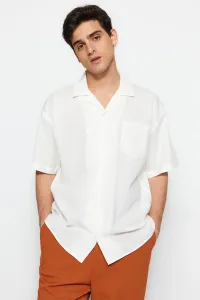 Trendyol White Men's Oversize Fit Summer Shirt. TMMNSS23GO00080