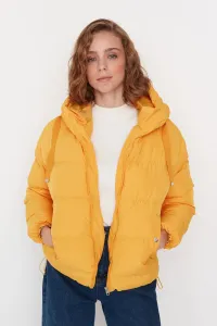 Una giacca Trendyol