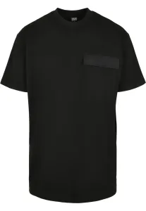 Big black t-shirt with a big flap