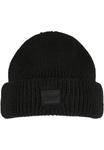 Knitted wool hat black