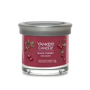 Yankee Candle Candela aromatica Signature tumbler piccola Black Cherry 122 g